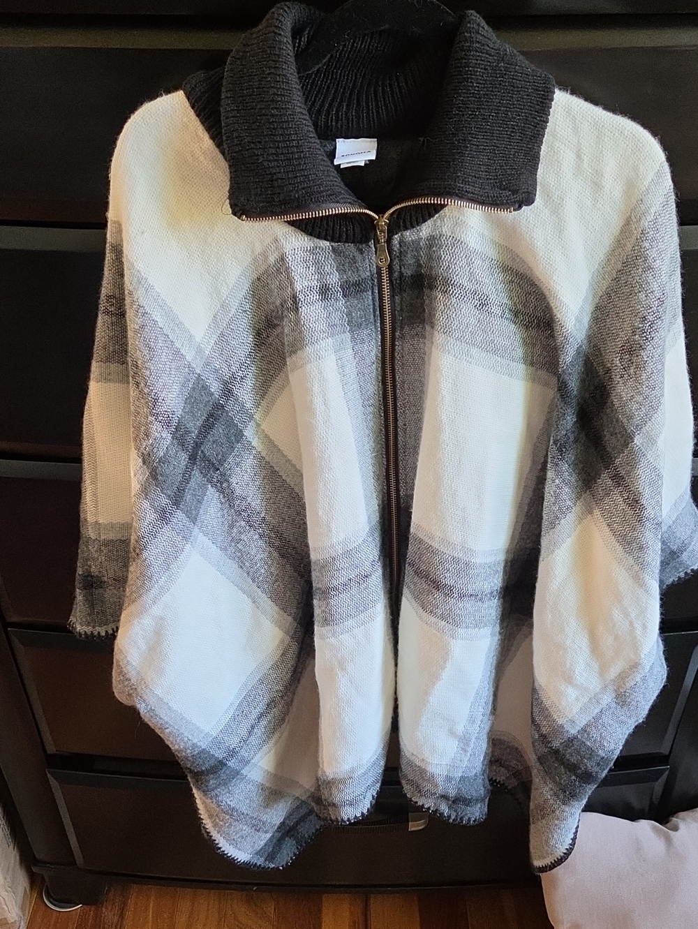 Sonoma Black & White Plaid Zip-Up Poncho